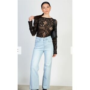 GLASSWORKS Black embroidered pattern top small/medium 6-12 NWT